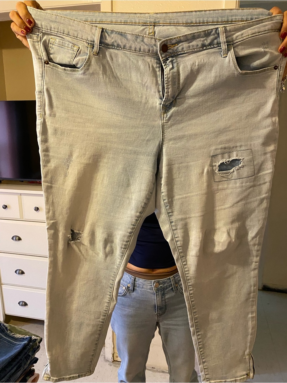Old Navy Light Blue Skinny Jeans with Distressed Details